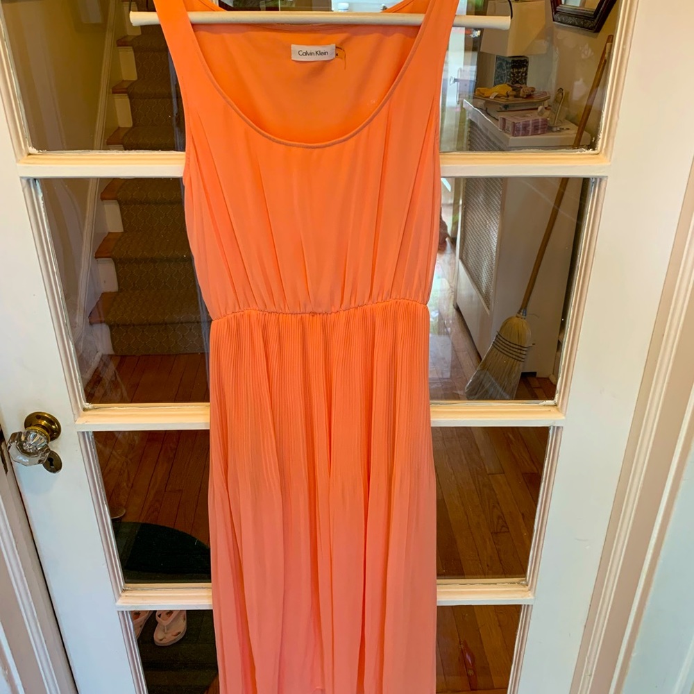 Calvin Klein sz 4 high-low dress
